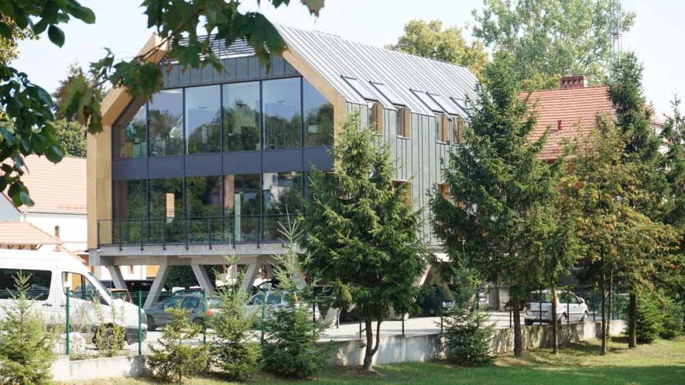 Biurowiec na kratownicy Warrena