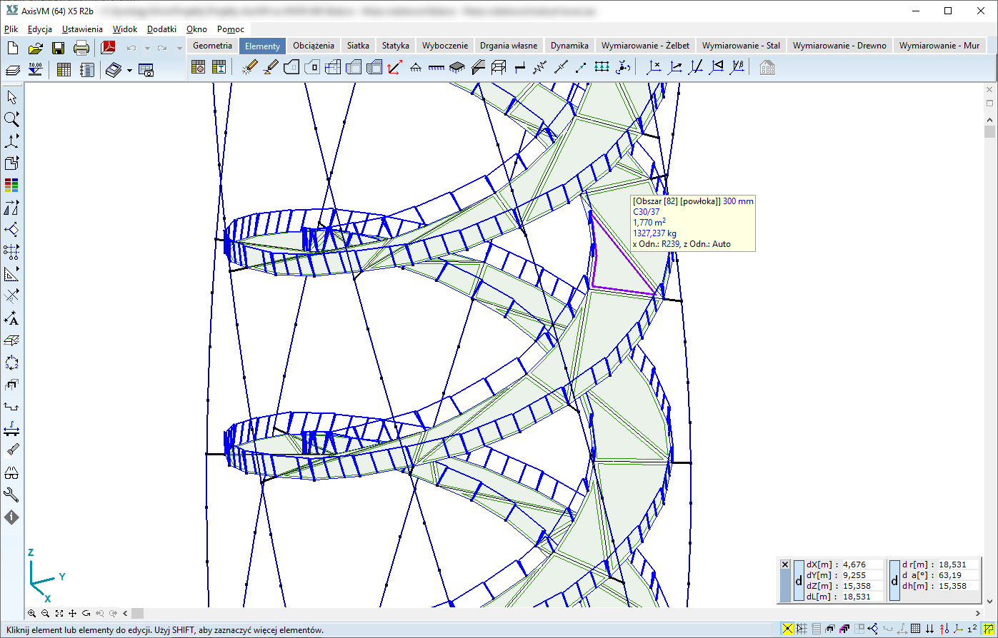Dwie pochylnie z belkami policzkowymi AxisVM